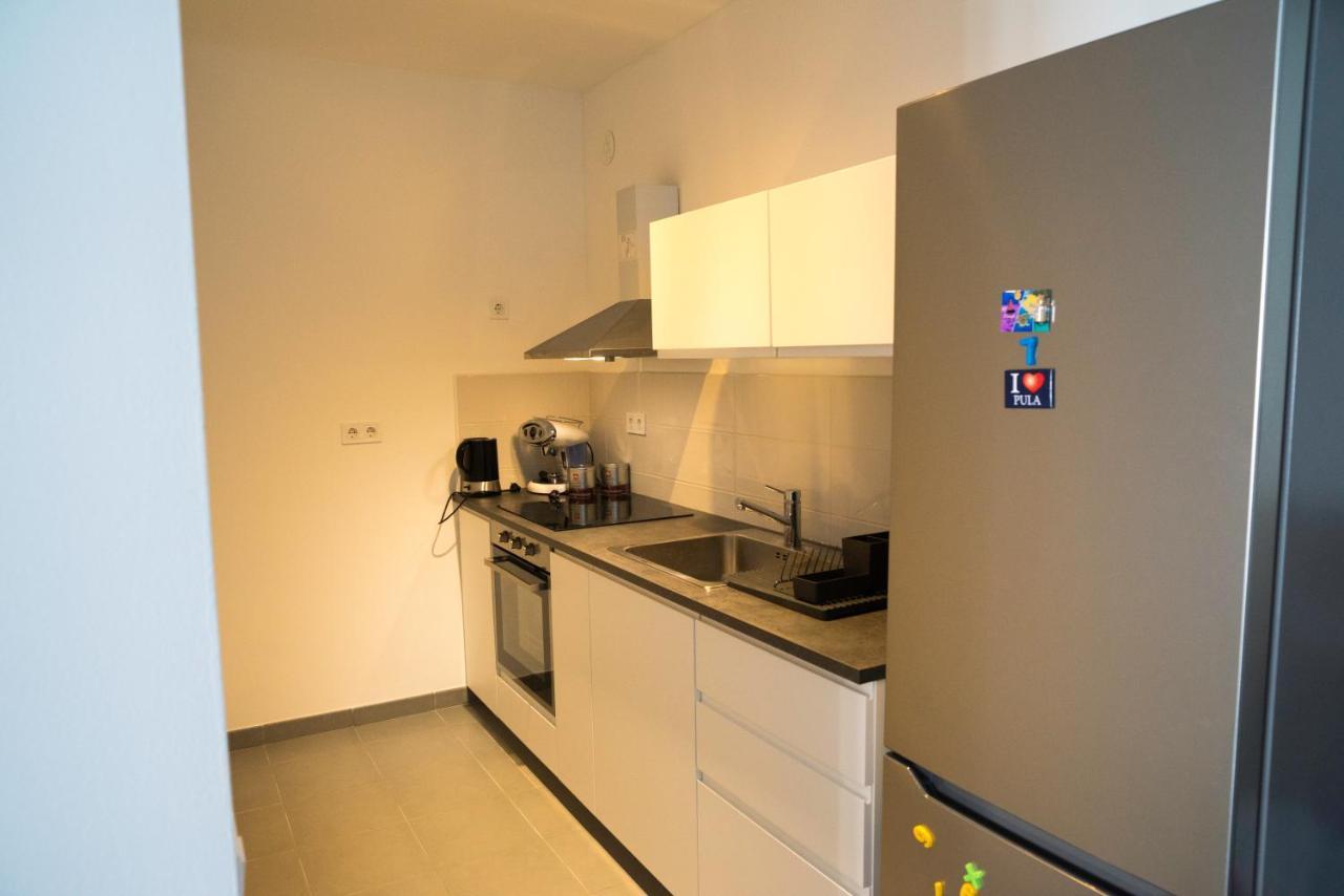 Helena Apartment Premantura Bagian luar foto