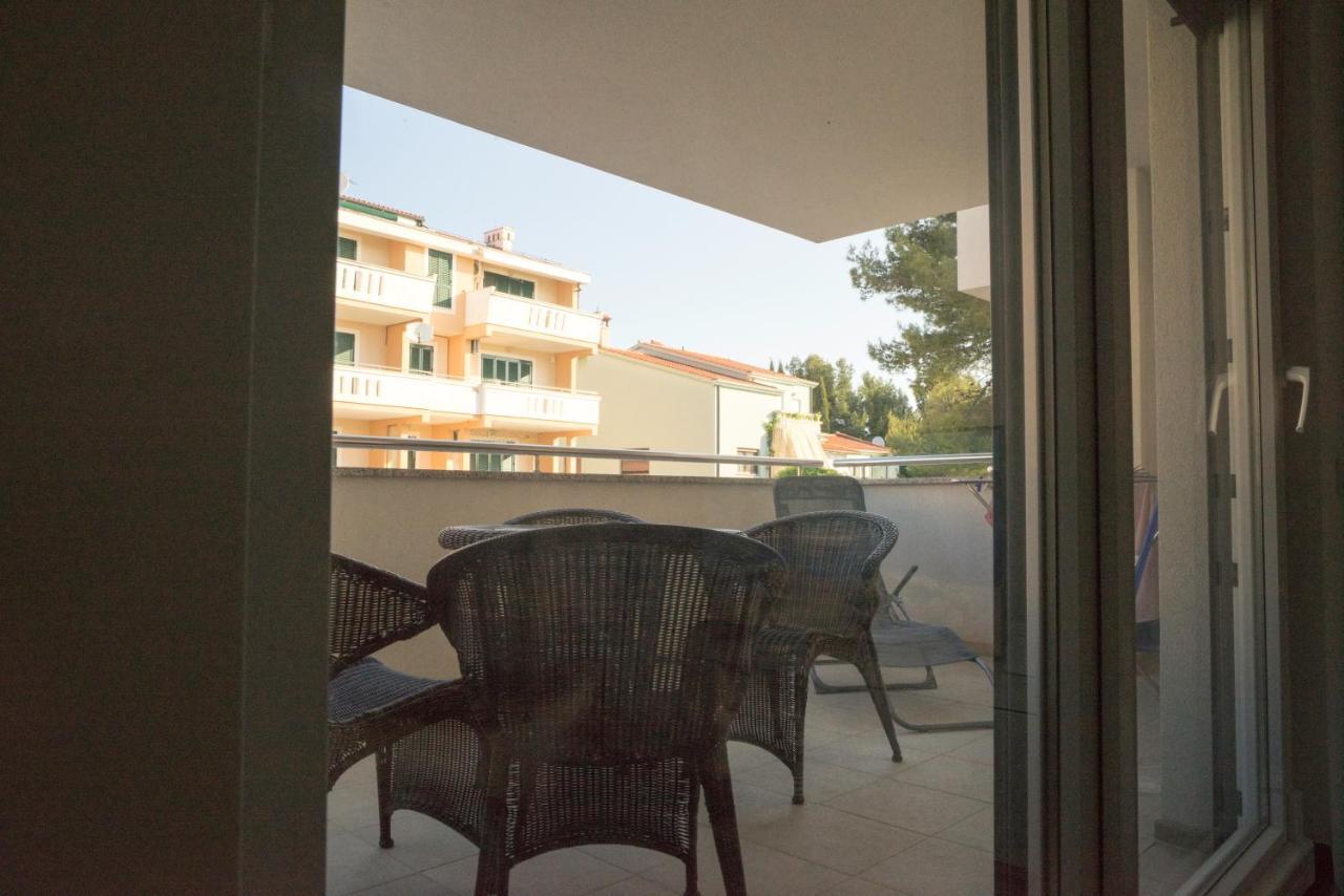 Helena Apartment Premantura Bagian luar foto